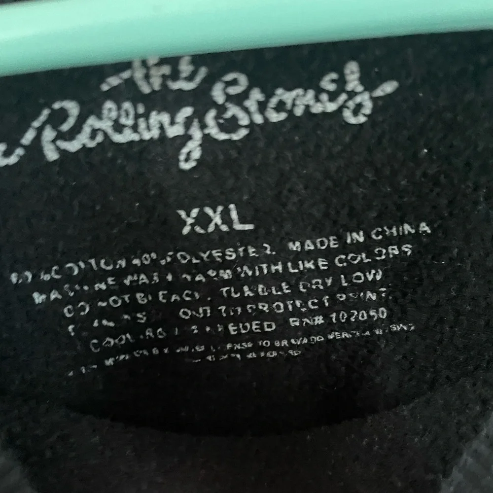 The Rolling Stones Santa hat logo 2XL crop sweater top - Picture 2 of 3